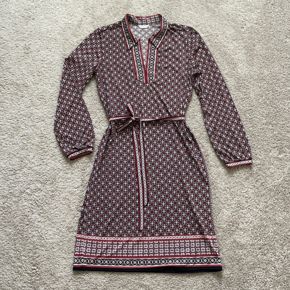Retro long sleeve v neck dress